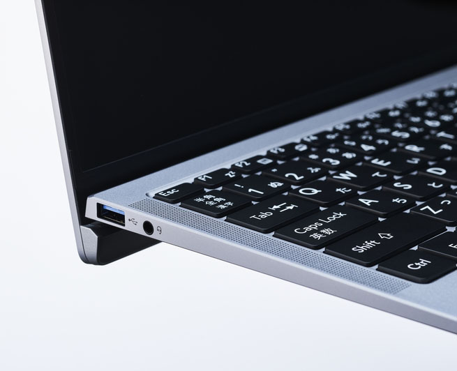 人気のモバイルノート「THIRDWAVE(サードウェーブ) F-14IC(エフ